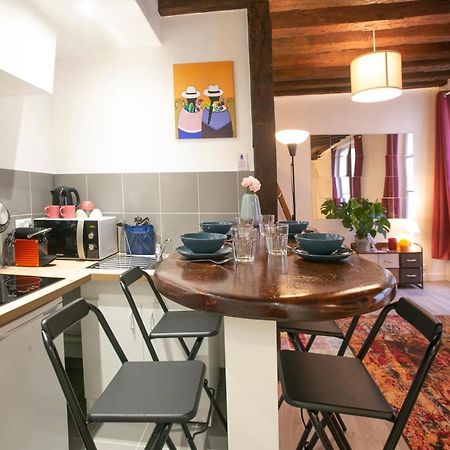 Authentic Apartment In Center Of Parisian Marais 外观 照片