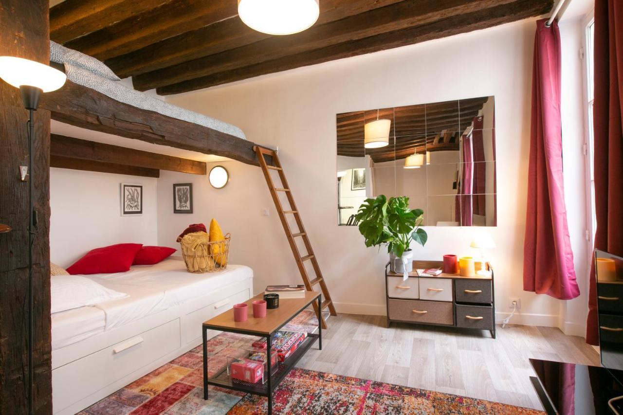 Authentic Apartment In Center Of Parisian Marais 外观 照片